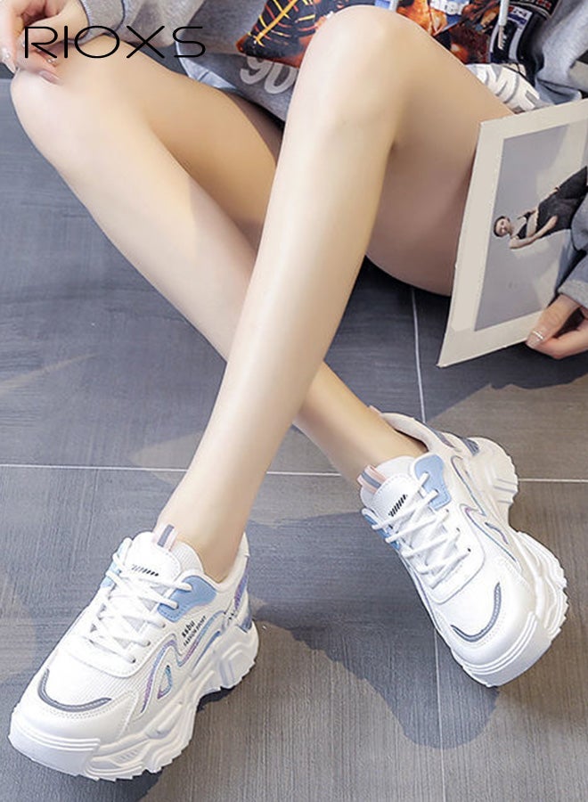 ريوكس حذاء رياضي نسائي بقاعدة سميكة، حذاء رياضي بقاعدة سميكة 5 سم للسيدات، حذاء رياضي مريح وقابل للتنفس، حذاء خفيف الوزن برباط للمشي، حذاء رياضي عصري غير رسمي بنعل مانع للانزلاق للارتداء في الشارع، الجري والركض والمشي والتمارين الرياضية والملابس اليومية، حذاء رياضي أزرق وأبيض - Image 1